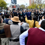 Una Caminata Cultural reunió música, danza y tradiciones para celebrar la fundación de la ciudad