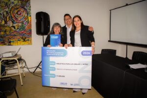 Personas Jurídicas capacitó sobre asociaciones civiles y entregó aportes a bibliotecas