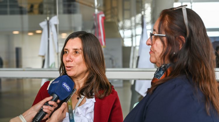 “La IA está irrumpiendo en las escuelas y necesitamos obtener herramientas para trabajar”