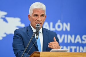 “Con esta diplomatura marcamos un rumbo: el docente sigue siendo el centro del aula”