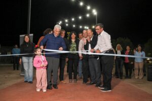 La Calera inauguró mejoras en su plaza central y renovó el pacto de obras públicas con la Provincia
