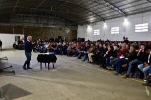 Poggi encabezó un nuevo encuentro con el sector minero para fortalecer la producción y el empleo