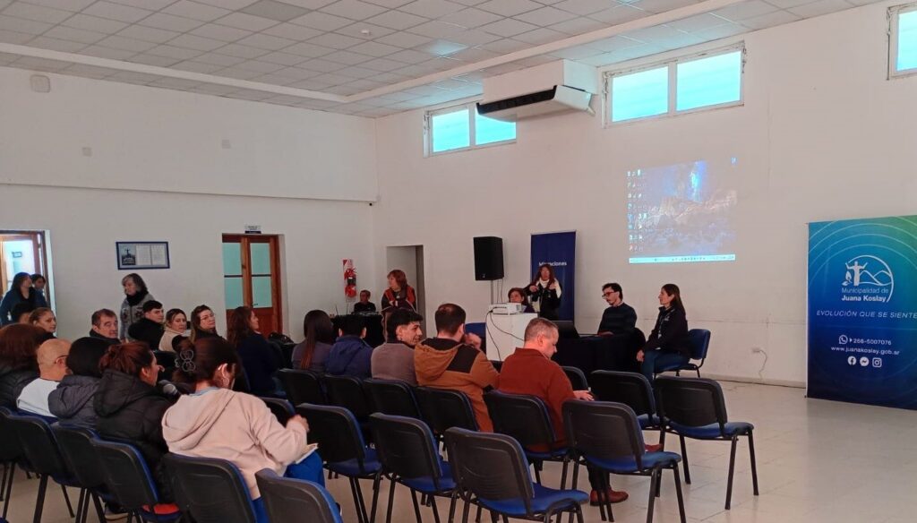 Realizaron una charla sobre prevención de la trata y normativas migratorias en Juana Koslay